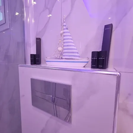 Afroditi Grigoriu Luxury Lägenhet