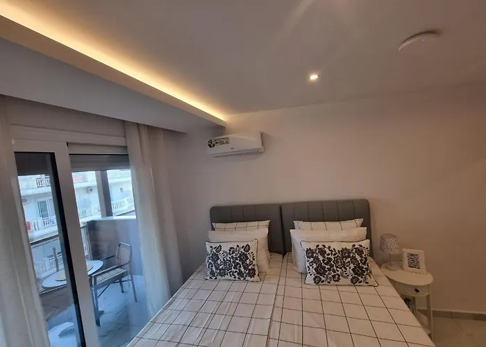 Lägenhet Afroditi Grigoriu Luxury Paralía