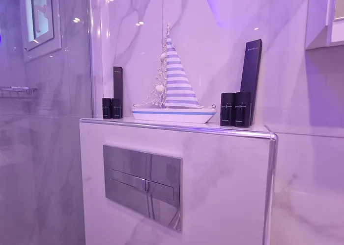 Afroditi Grigoriu Luxury Lägenhet